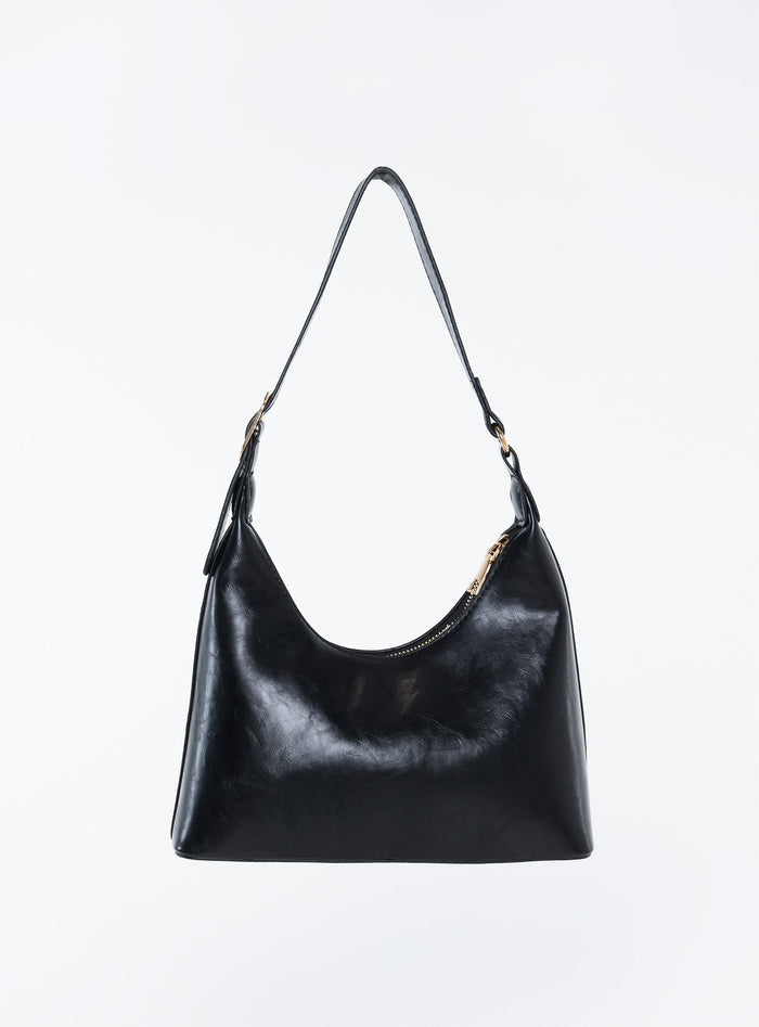 Faux leather shoulder bag Gold-toned hardware, adjustable shoulder strap, zip fastening, internal pocket, flat base