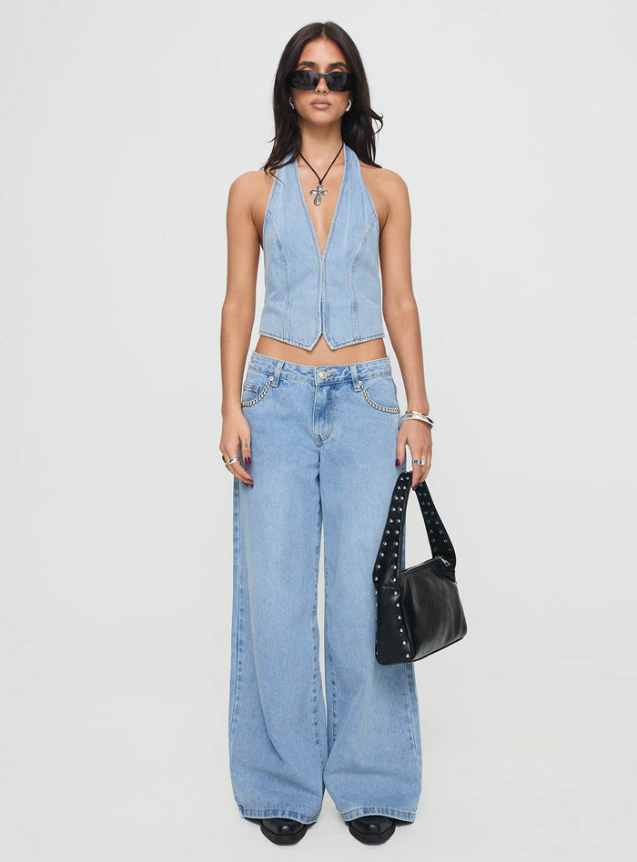 front view of model wearing Princess Polly Je Suis Halter Top Light Wash Sleeveless V-Neck