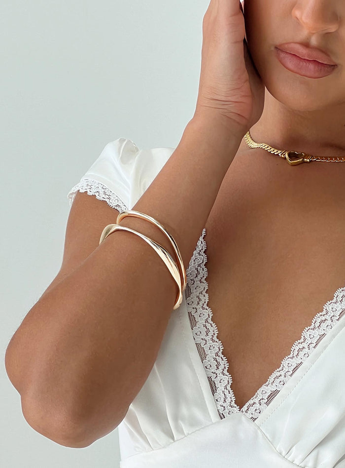 Gold-toned bracelet pack Pack of two, bangle style