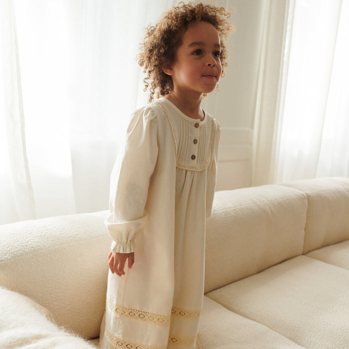 Wheat Main Nightgown Lucia Home 3129 eggshell