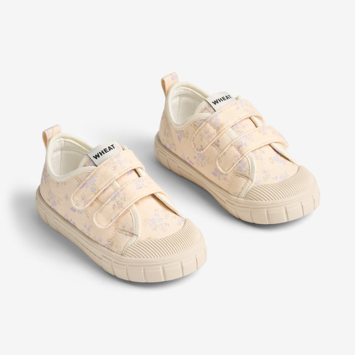 Wheat Footwear Sneaker Bobbie Sneaker 9632 barely apricot flowers
