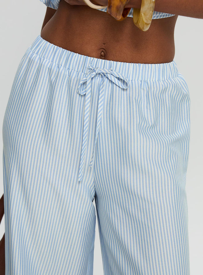 back view of model wearing Princess Polly Summer Too Hot Pant Blue Stripe High Waisted Pants