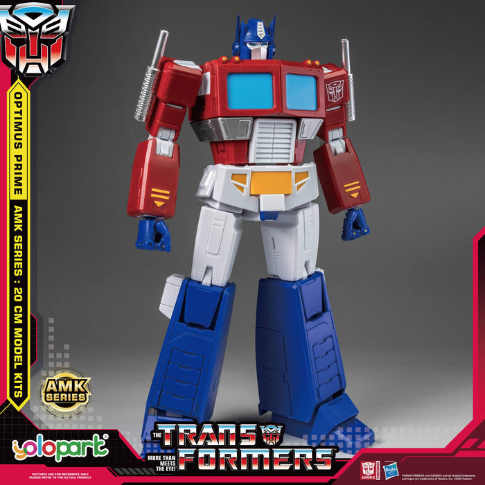 TRANSFORMERS GENERATION ONE: AMK Series 20cm Optimus Prime Model Kit