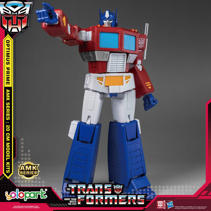 TRANSFORMERS GENERATION ONE: AMK Series 20cm Optimus Prime Model Kit